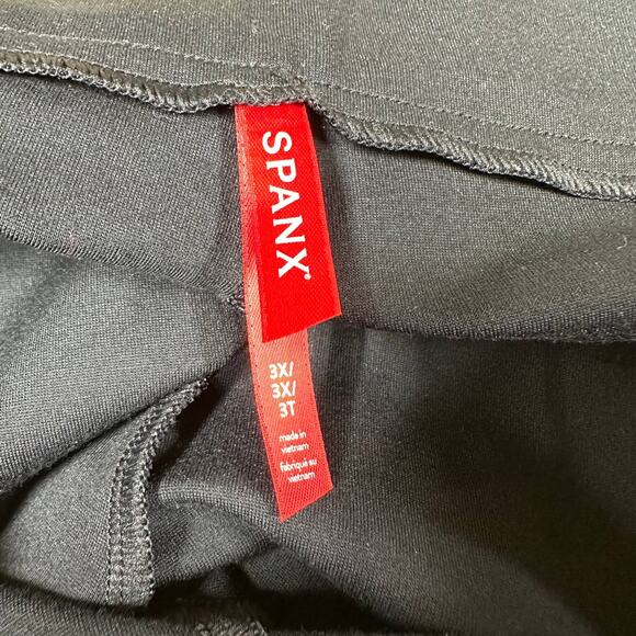 Spanx NWOT The Perfect Pant Hi-Rise Flare Black Size 3X Ponte Fabric Pull-On - Picture 3 of 10